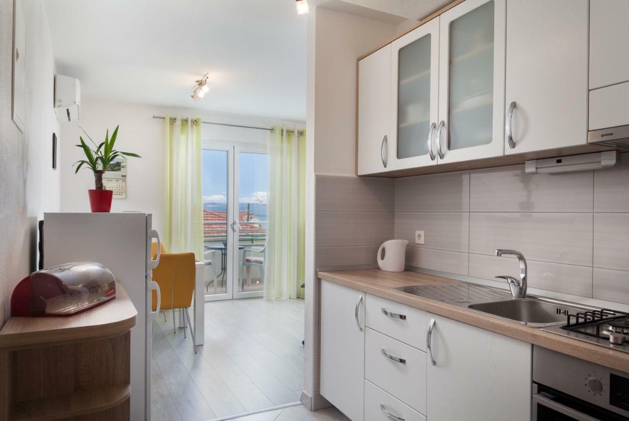 Apartments Turtle Gardens Makarska Exterior foto